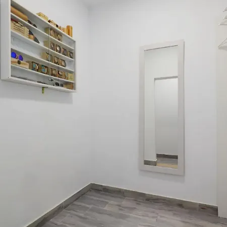 Acogedor Loft En Bajo Centrico Con Parking Wifi Apartman *