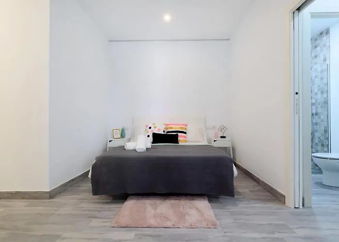 Apartamento Acogedor Loft En Bajo Centrico Con Parking Wifi Córdoba