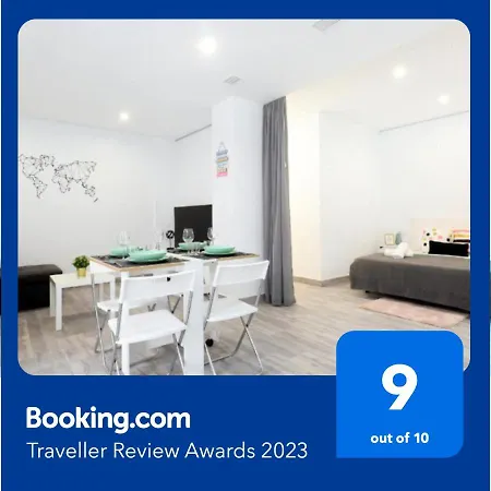 Acogedor Loft En Bajo Centrico Con Parking Wifi * 科爾多瓦